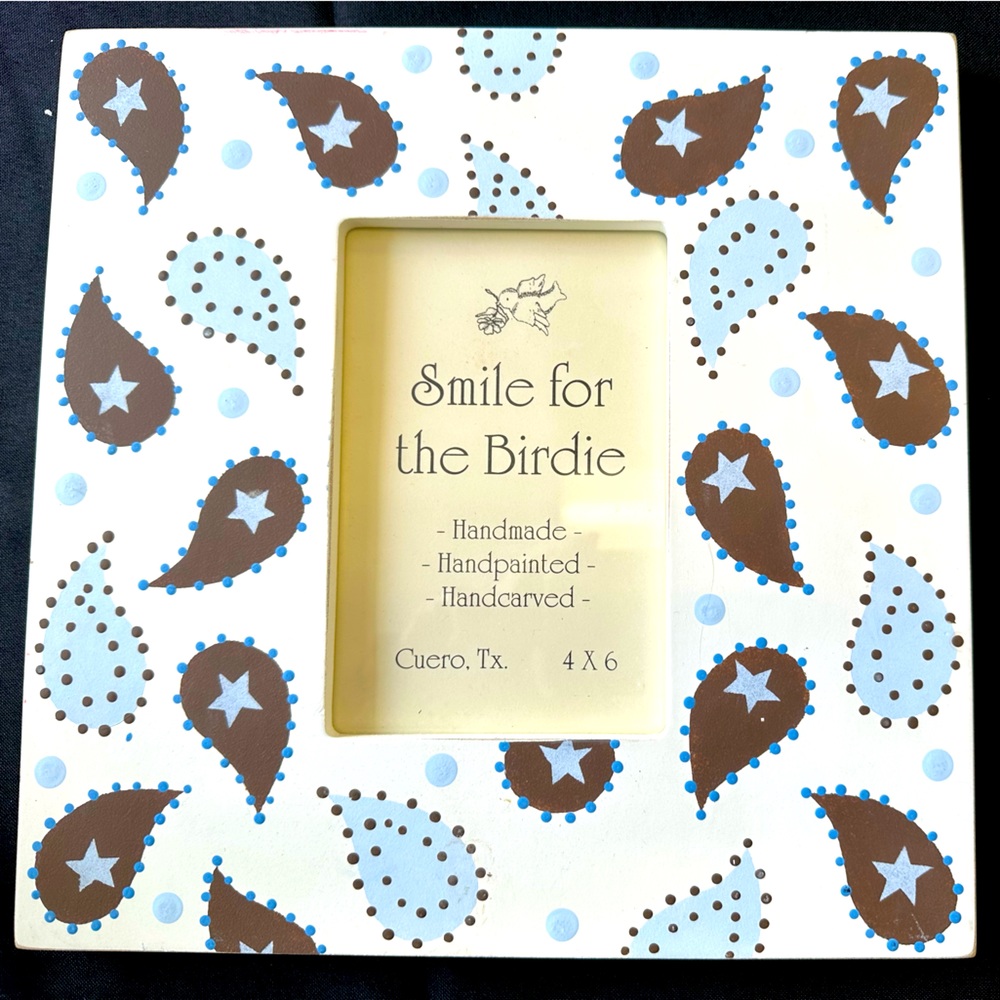 Smile for the Birdie Wood photo frame